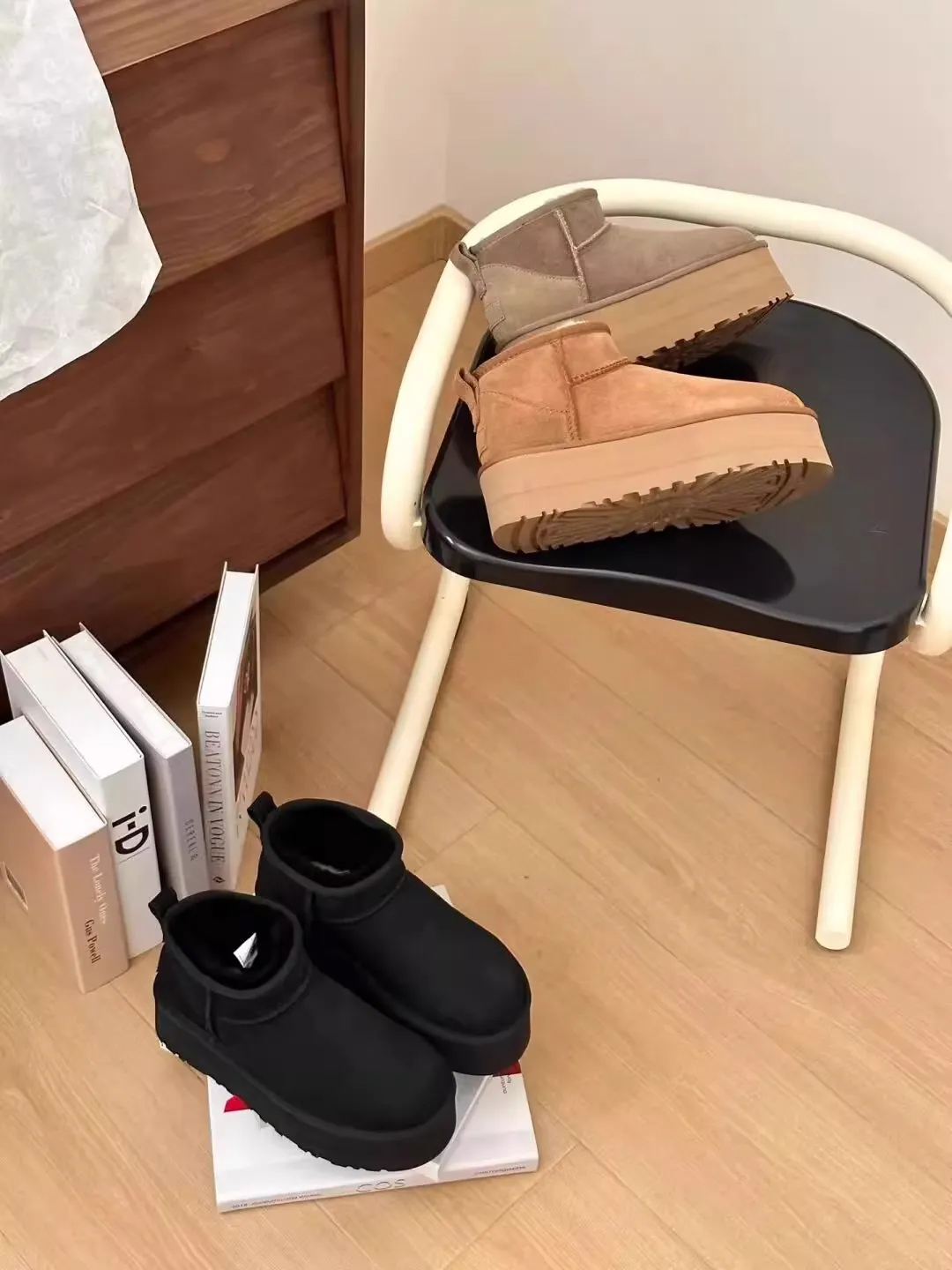 Women's Thick - soled Snow Boots 2025 Winter Style One - piece Fur - lined Short - tube Snow Cotton Shoes for Women Plush - added and Thickened B