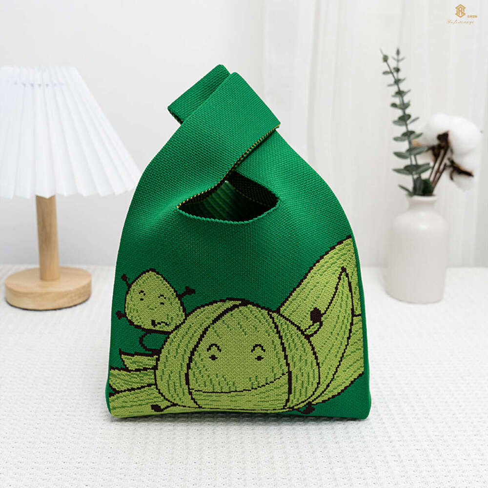 Knitted Dragon Boat Festival cartoon gift bag, fashionable and niche handbag pattern