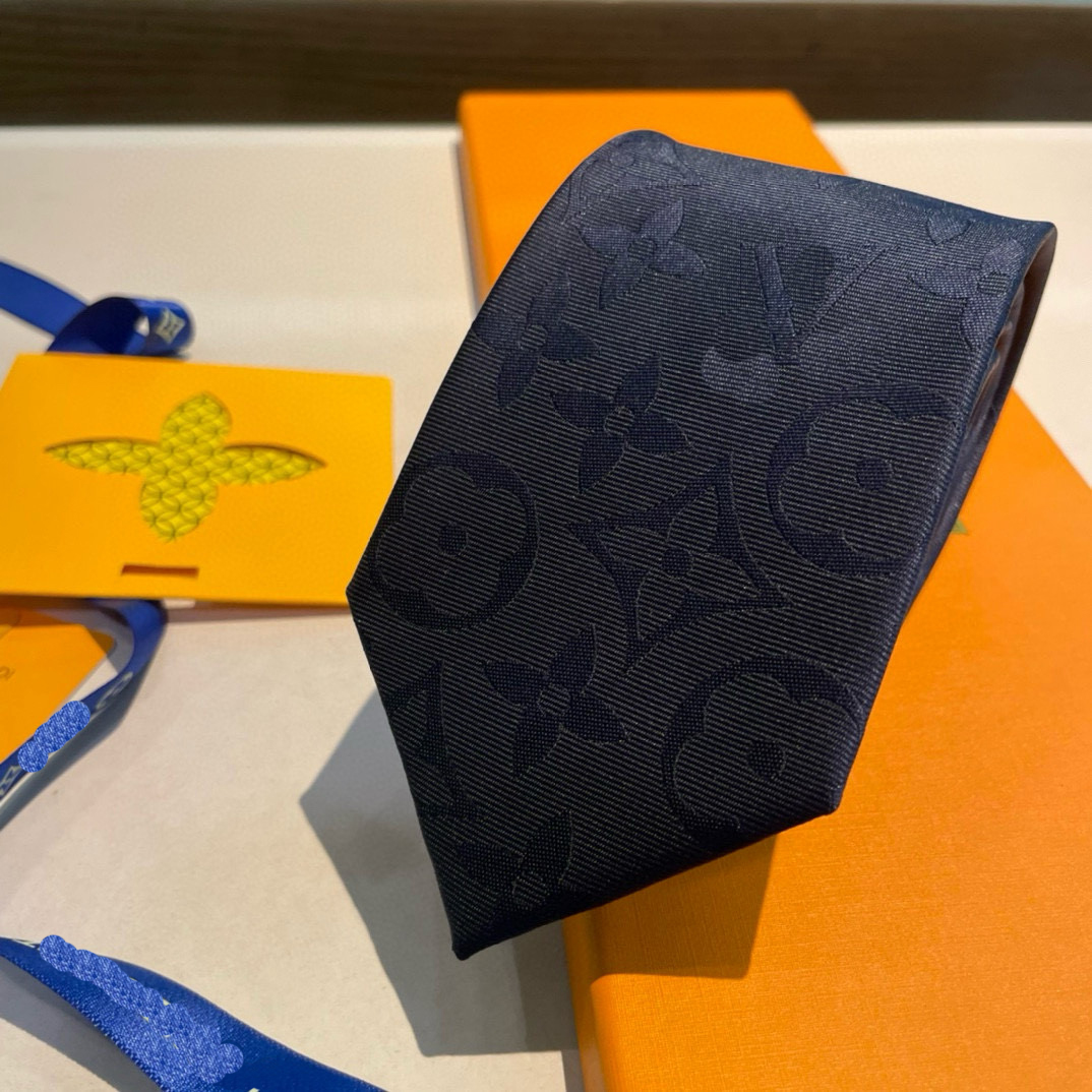 Luxury Mens Designer Silk Ties - High-Quality Handmade Black & Blue Business Accessories