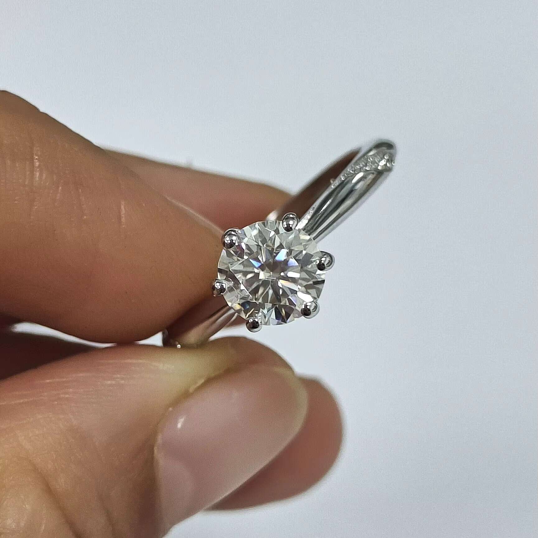 S925 Silver Synthetic Diamond Moissanite Ring