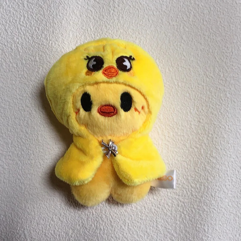 SKZOO Plush Keychain Homeless Childrens Toy Seoul FM Week Same Doll Cloak Magic School Birthday Gift 250410