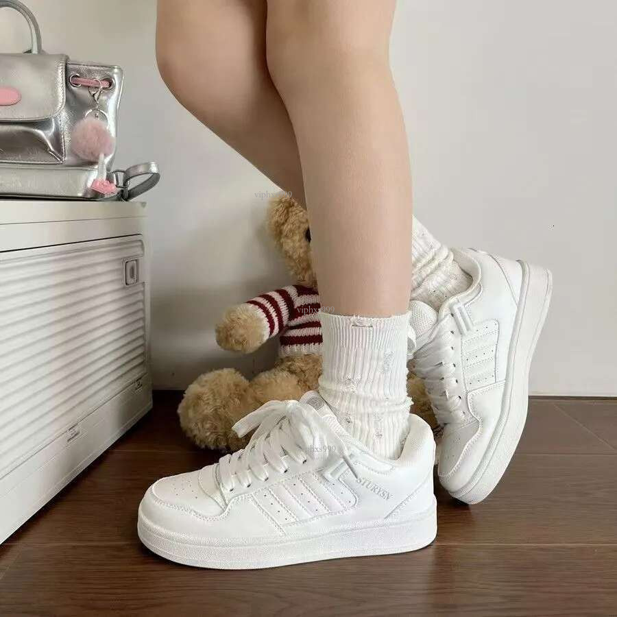 New Free Shipping Designer Shoes Casual Board Women's Instagram Trendy And Versatile, Niche Bread Shoes 2025 Sports Shoes