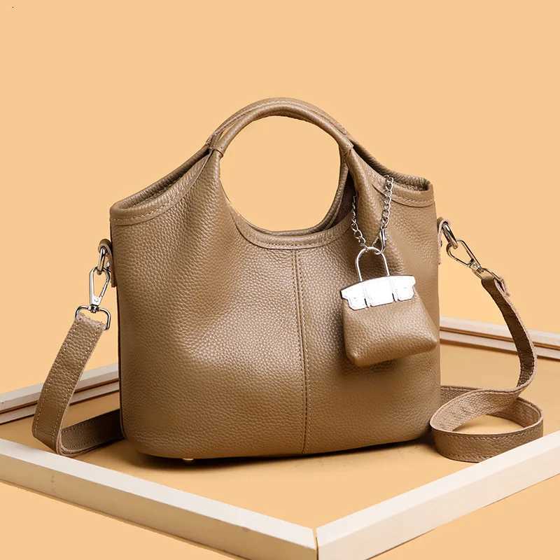 2025 Slouchy Leather Bucket Bag Women Buttery Soft Tote Purse Minimalist Crossbody Bag TikTok Viral Boho Chic Shoulder BagW251112