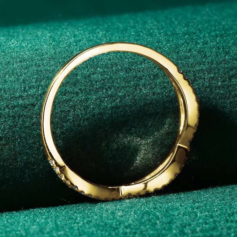 Hot Sale Fashion Women Jewelry Moissanite Stones 10K Solid Real Gold Twist Ring for Wedding Engagement Gift