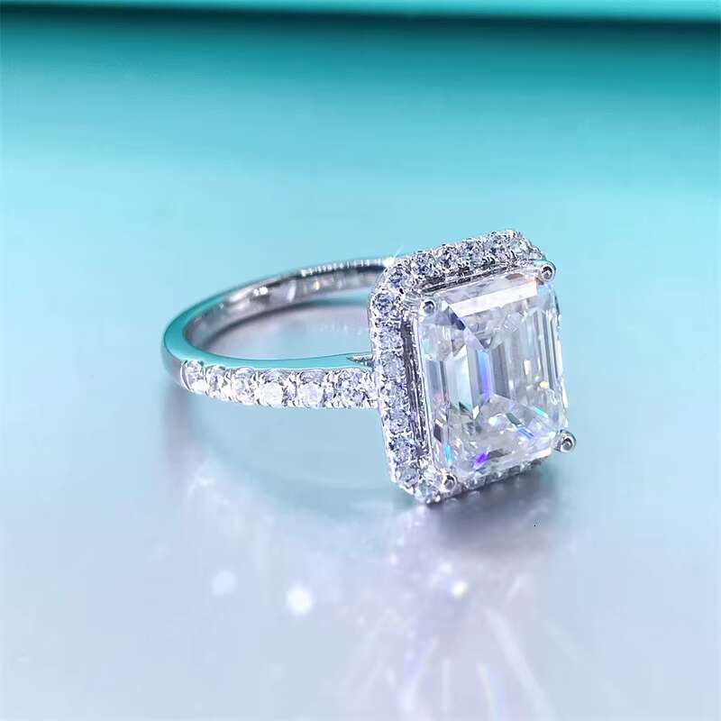 Manufacturers Customize Wholesale 14K 18K Moissanite Rings