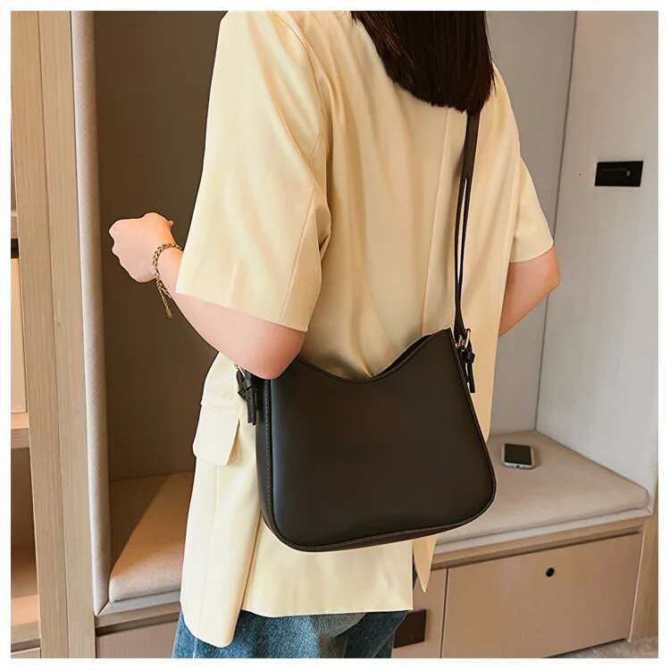 Shoulder Bag Casual Underarm Daily Bags For Home-Work Traffic PU Leather Ladies Bankettas Business Crossbody Bag