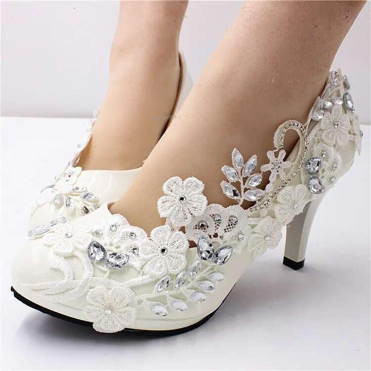 2025 New Designer Shoes Outdoor Leisure Sports High Heels Wind High Heels White Round Scalp Big Wedding Women's Shoes