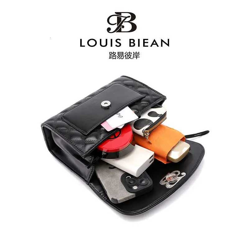 Light Luxury Designer Womens Bags New Lingge Chain Texture Small Bag Small Fragrant Style Fashion Cross Shoulder BlackW251112