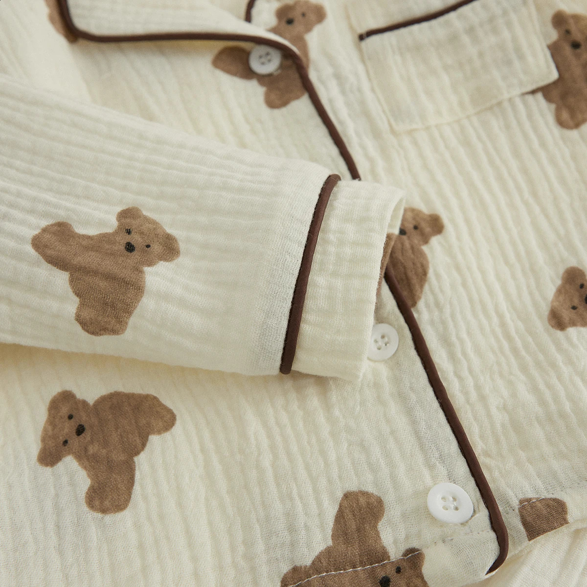 VISgogo Kids Unisex Cotton Linen Pajama Suit Bear Print Long Sleeve Front Pocket Lapel Tops Long Pants Spring Clothes Casual Set 250403