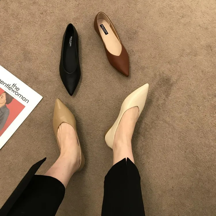 Flats for Women Solid Color Leather Shoes Flat Heel Black Flats Womens Shallow Mouth Soft Sole Work Shoes Pointed Toe 33 34 45 250410