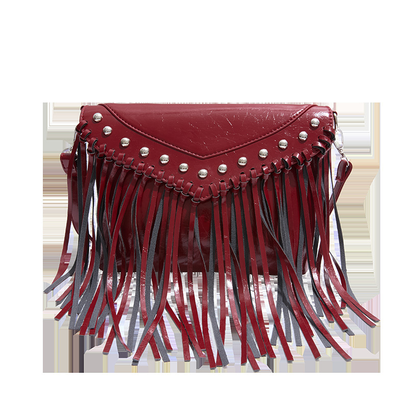 2025S Designer Women S Bag Shoulder Korean Version Spring And Summer Fashion Crossbody Women S New Large Capacity Tassel Small Square Bag