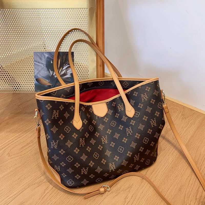 Women Tote Bag In High-Quality Leather Versatile Shoulder Bag For Ladies Popular Elegant Messenger HandbagsW251112