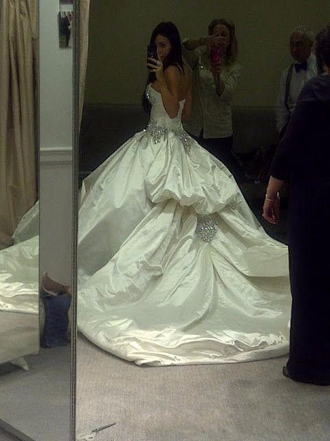 Graceful Ivory Pnina Tornai Wedding Dresses Sexy Sweetheart Ball Gown Sparkly Crystal Backless Cathedral Long Train Bridal Gowns N13