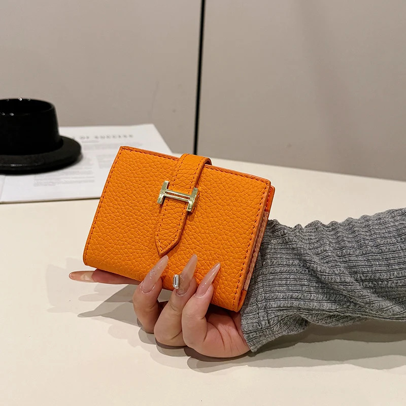 Soft PU Leather Travel Passport Women Wallet Elegant Portable Credit Card Holder Set Minimalist Exquisite Purse Gift 251112