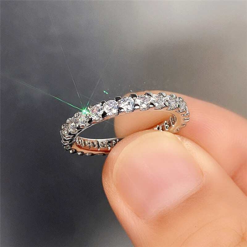 TB BHULAMTE Free Shipping New Designer Accessories Wish Starry Sky Women's Ring Cluster Inlaid Full Circle Simulated Zircon Ring Light Luxury Fas