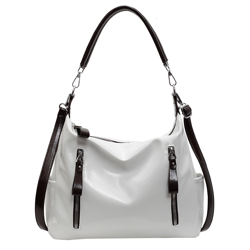 2025S Designer Women S Bag Large Capacity Women S New Crossbody With A Niche Texture Suitable For College Students Single Shoulder Bag Commuting Tote 