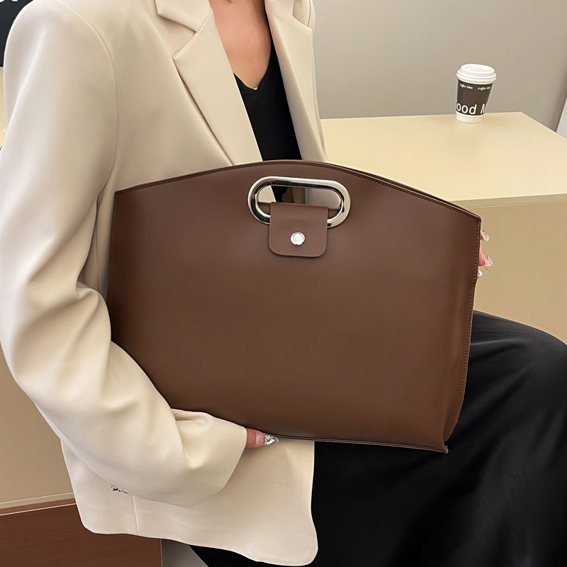 2025S Designer Women S Bag New Handbag For Women Fashion Leisure Work Commute Tablet Solid Color Premium Mother And Child Bag