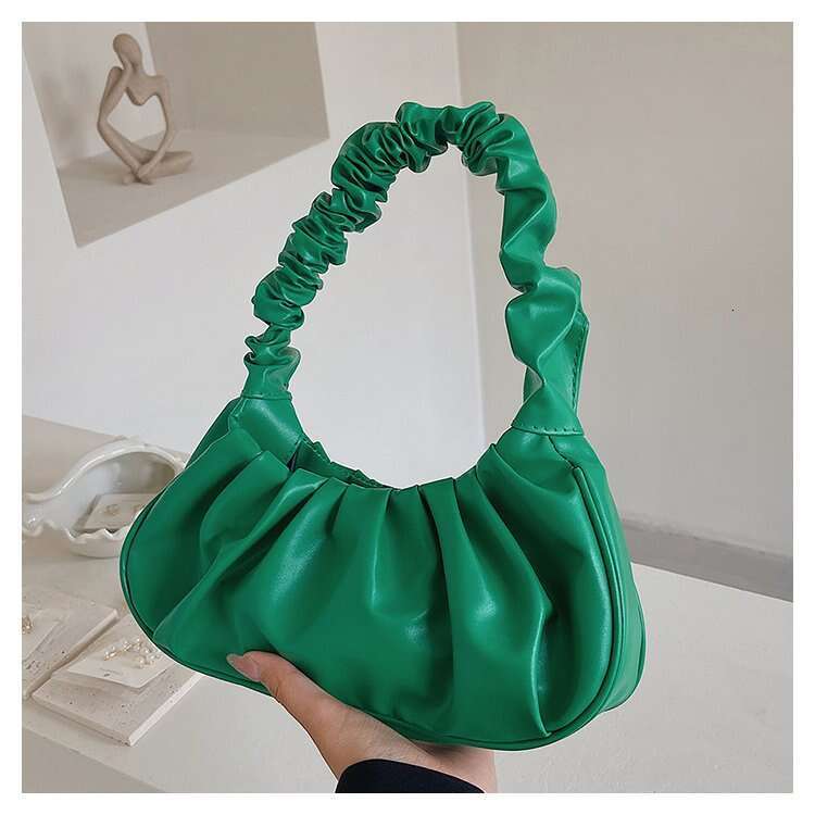 Folded Cloud Women's Spring/Summer 2023 New Small Fresh Fashion Handbag Solid Color Large Capacity One Shoulder Underarm Bag