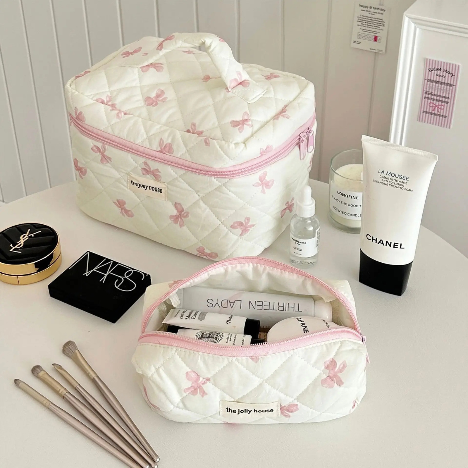 Korea Bow Print Womens Makeup Bag Large Capacity Portable Box Used as a Travel Toilet Storage 250409