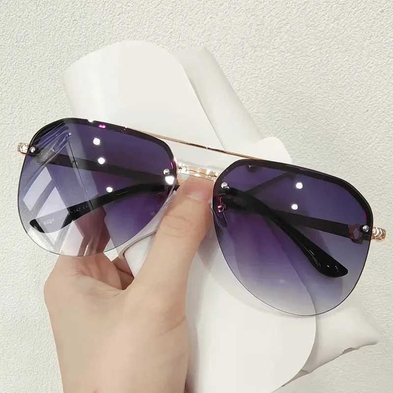 New Retro Metal Half Frame Pilot Sunglasses Fashion Women Men Square Frame Sun Glasses Outdoor Classic UV 400 Eyewear ShadesC250412