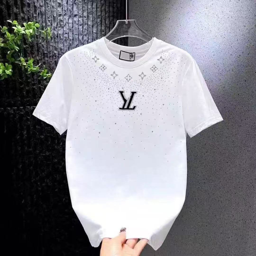 Men's T-Shirts Summer brand clothing designers offer luxurious men's short-sleeved casual T-shirts and women's round-neck short-sleeved luxurious and fashionable