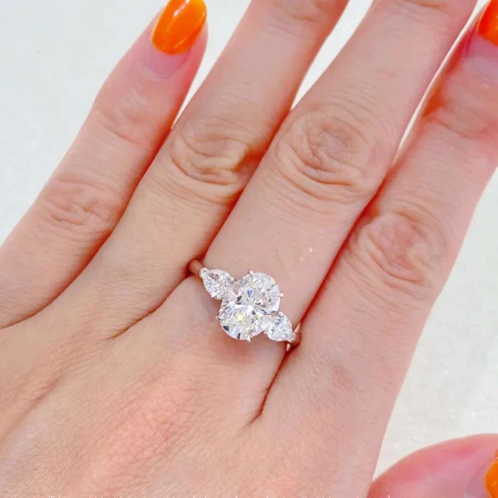 2CT Oval Cut Moissanite Engagement Rings for Women 925 Sterling Silver 3 Stones Sparkling Diamond Wedding Band Jewelry with GRA