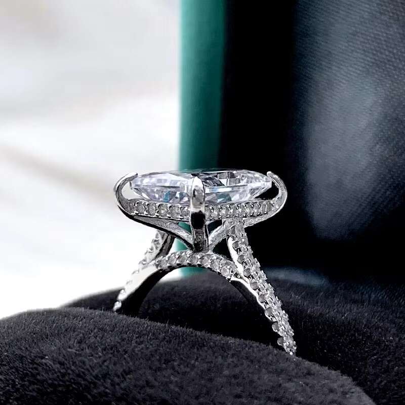 Hailer Hot Sale Diamond Moissanite Silver Ring Radiant Moissanite Ring