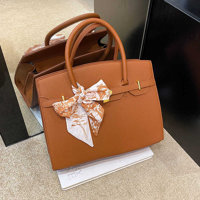 Womens large capacity bag new trendy and fashionable womens handbag bigclothfgg22