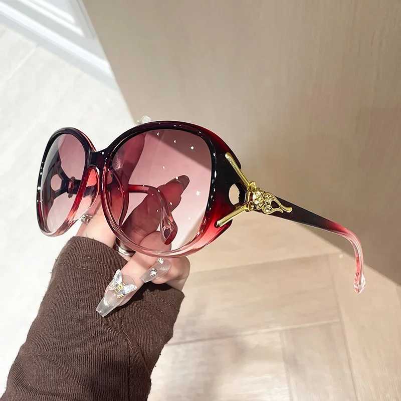 New Large Frame Oval Shape Sunglasses Womens Brand Designer Fashion Sun Glasses Women Outdoor Drive Eyewear UV400C250412