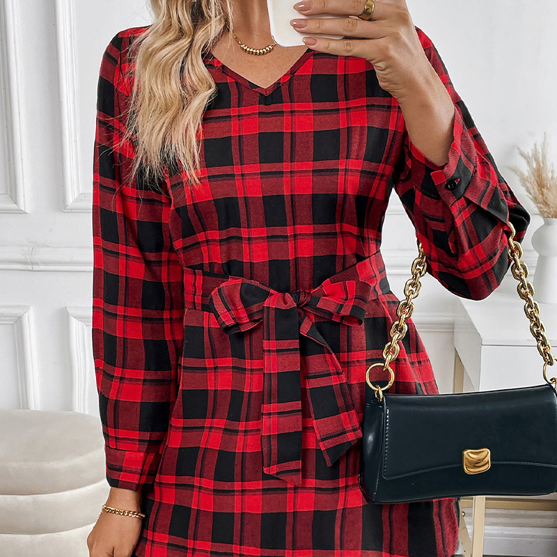 Elegant temperament plaid long sleeved dress for spring and summer 2024 versatile lace up waist bag hip mid skirt for women