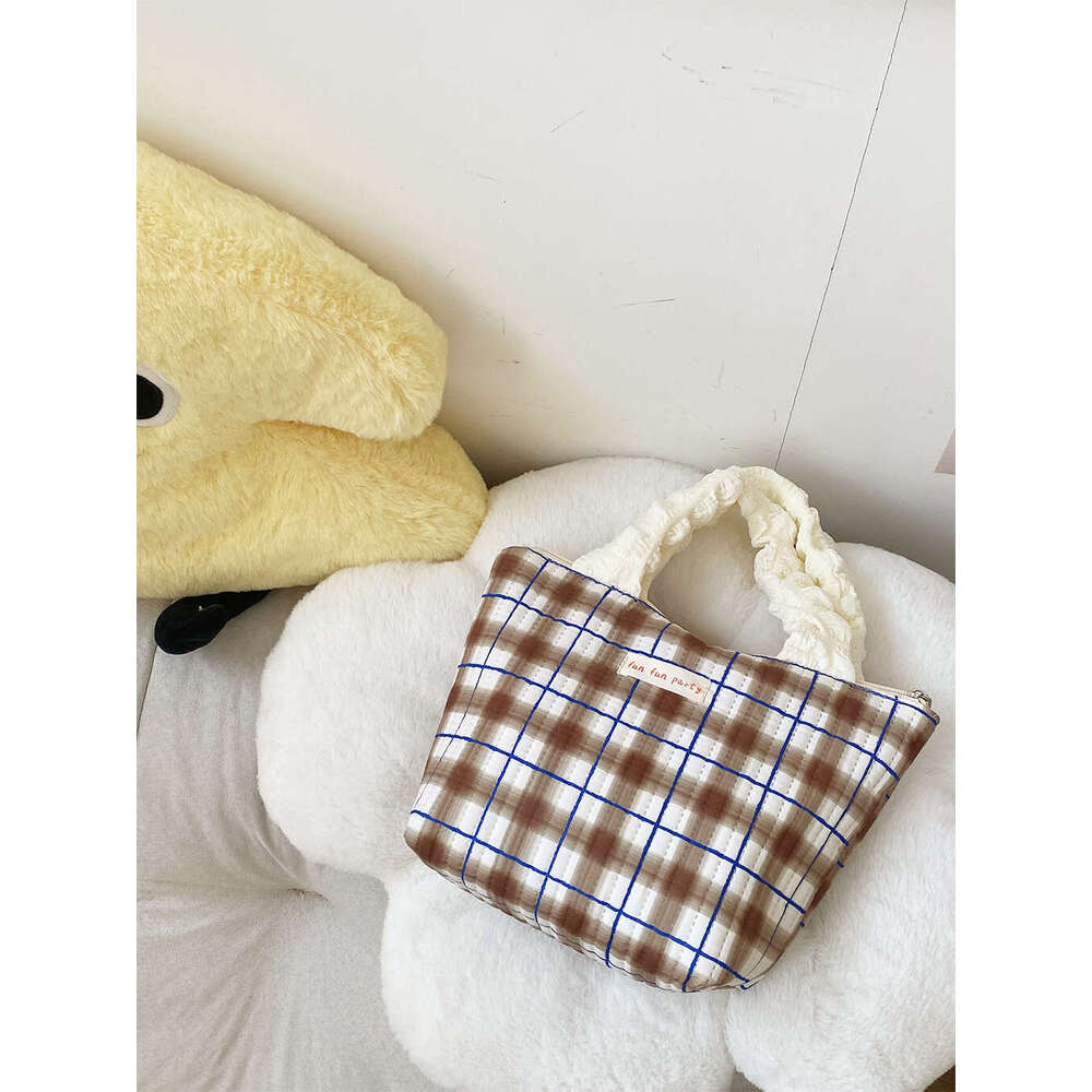 /Cartoon Quilted Love Handheld Zipper Bento Commuter with Rice Mommy Bag