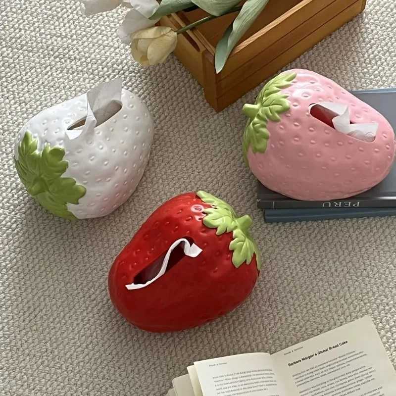 Creative Cute Strawberry Tissue Box Universal Napkins Box Plastics Paper Towel Case Bedside Table Large Capacity Y251112