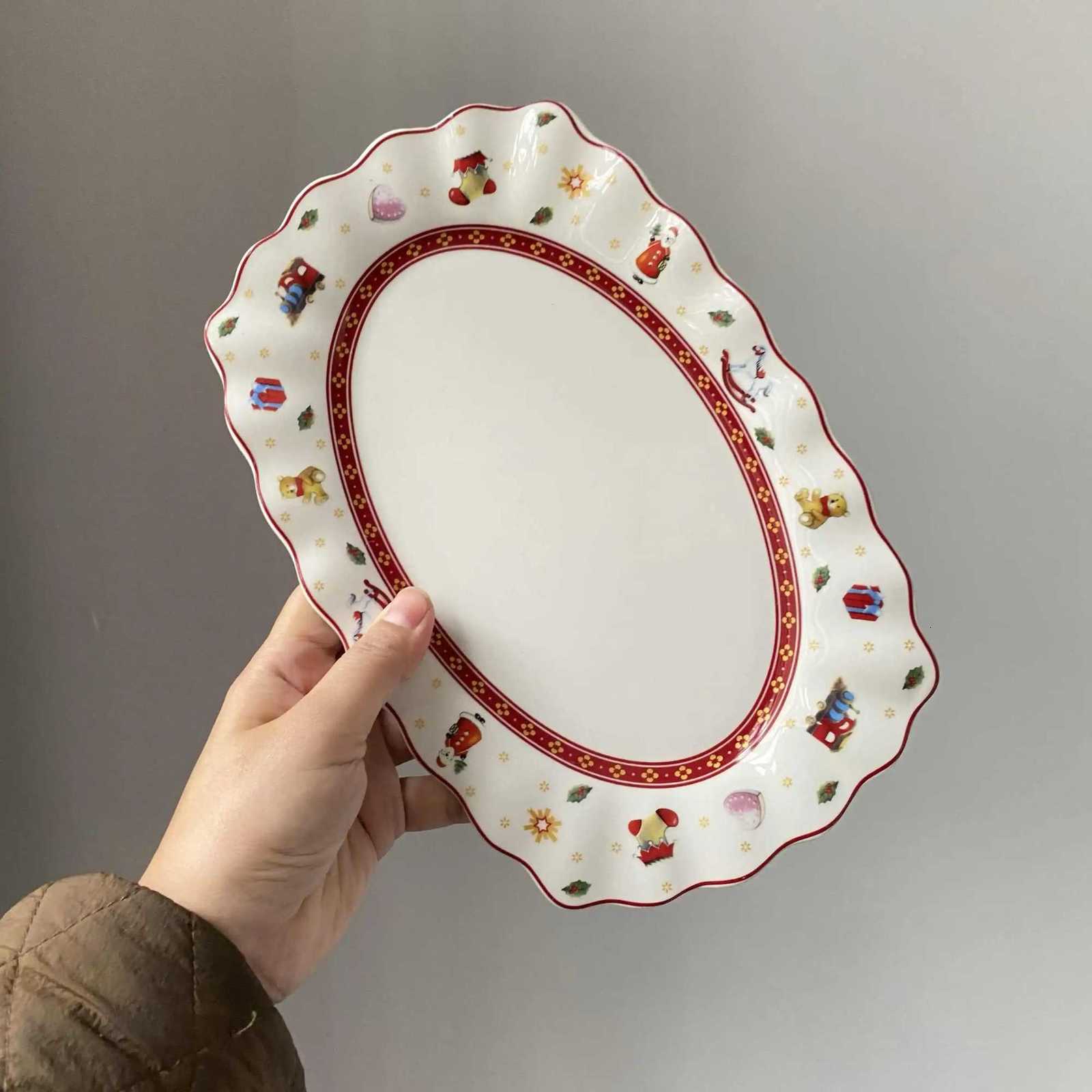 Christmas French Style Christmas Rectangular Plate Large Capacity Restaurant Dim Sum Tablewares Household Daily Party Gift Ceramic Plates Y251113