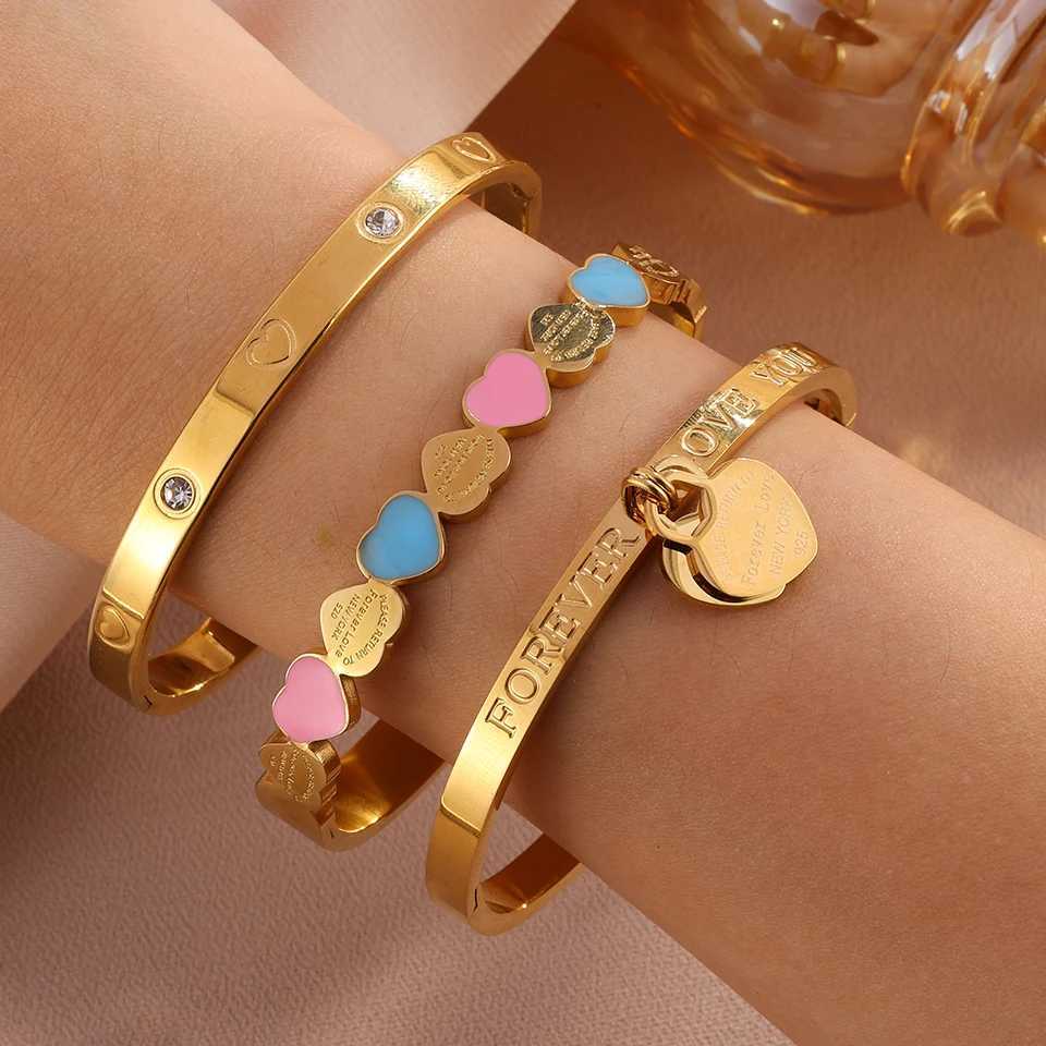 Yupsk 3pcs/Set Stainless steel Bracelet with Heart Elements Trendy Waterproof Durable Stackable Bangle Versatile Jewelry for WomT251113