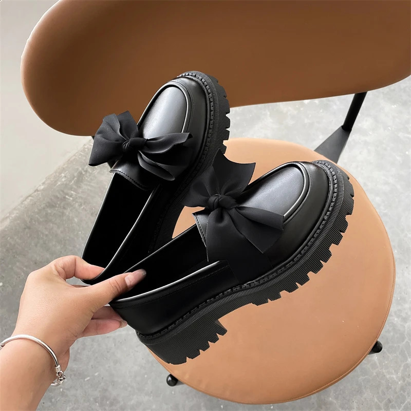 Women Flat Shoes Bow Leather Shoes Ladies Autumn Thick Heel Loafers Woman Fashion Comfortable Work Shoes Zapatos 250410