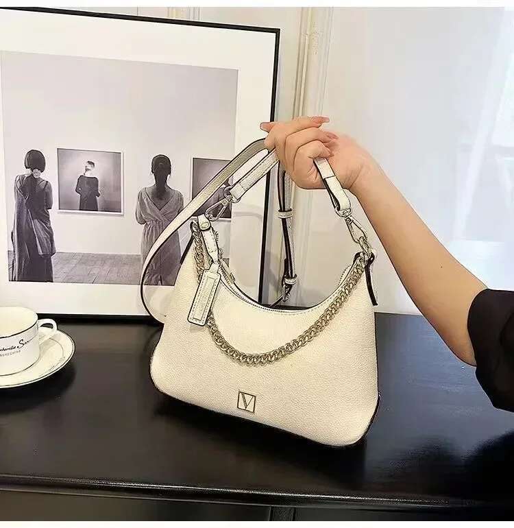 Women Black PU Crossbody Bag Chain With Mirror Set