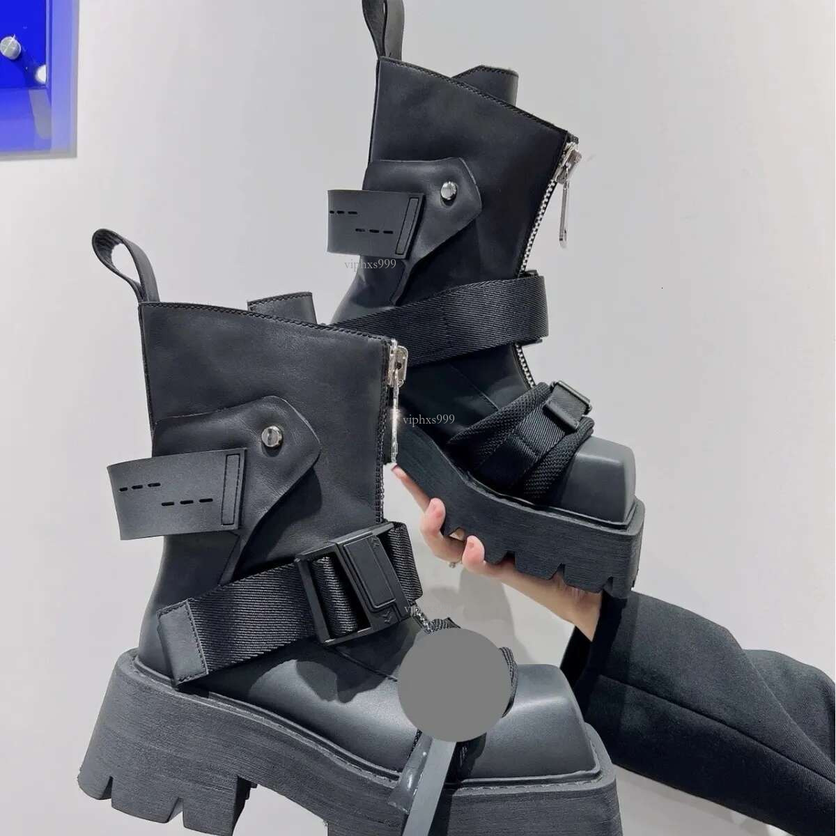 New Free Shipping Designer Shoes 2025 Autumn/winter Square Head Short Black Warrior Mobile Medium Thick Bottom With Veet Martin Boots Women's Tre