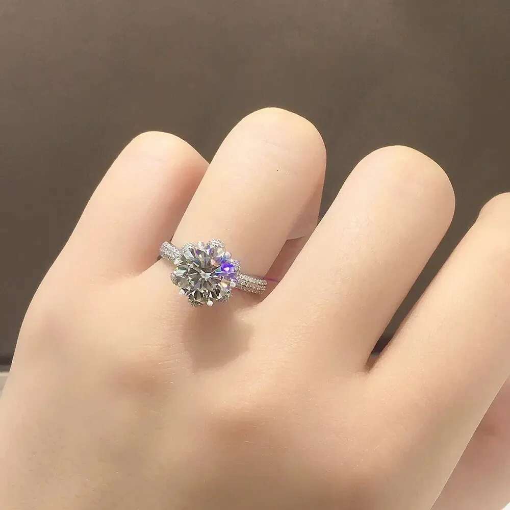 GRA Certificate 1CT 2CT Moissanite Ring for Women 925 Sterling Silver Plated 18K White Gold Flower Wedding Fine Jewelry Gifts