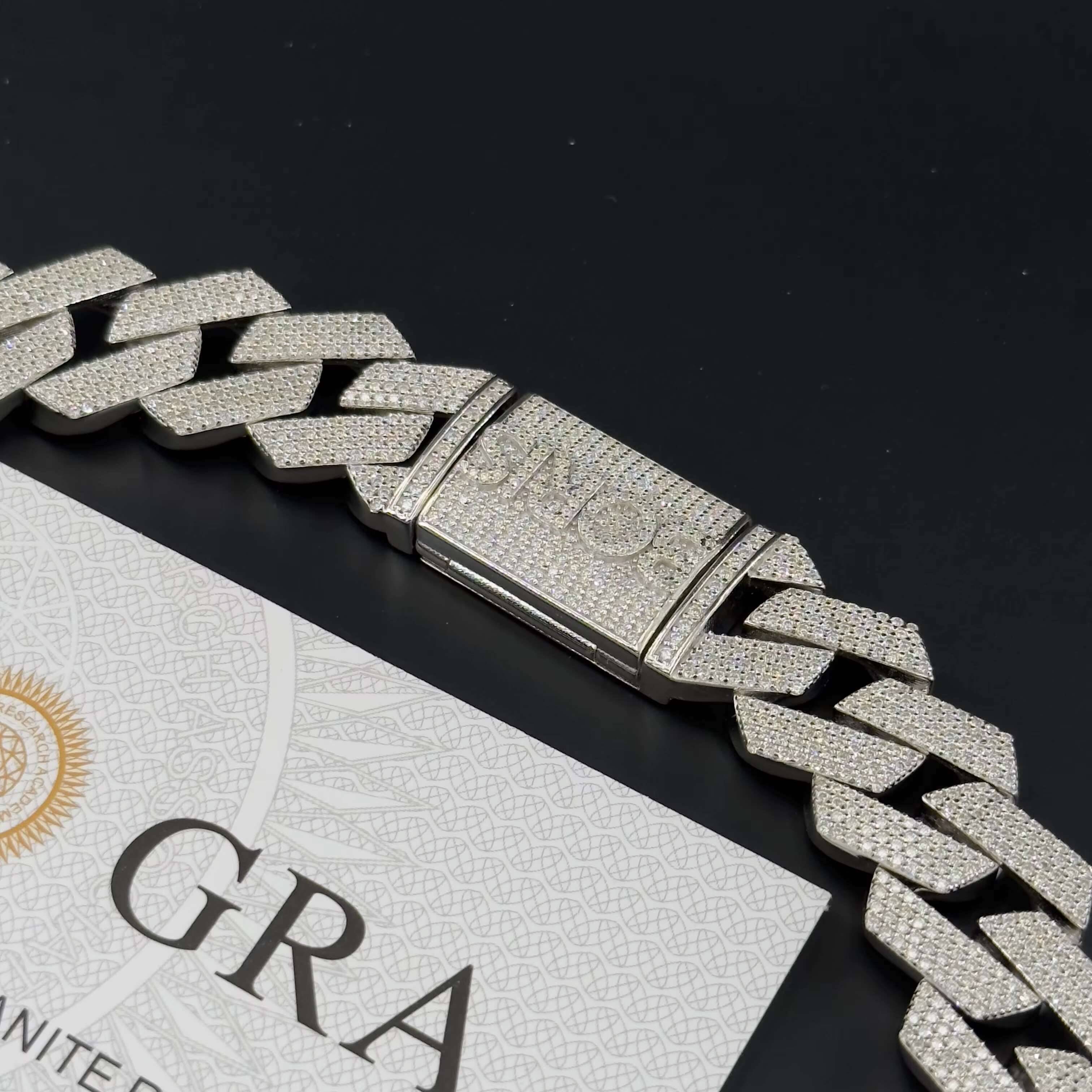 Custom 14mm 925 Sterling Silver VVS Moissanite Cuban Link Necklace Iced out Hip Hop Jewelry for Men