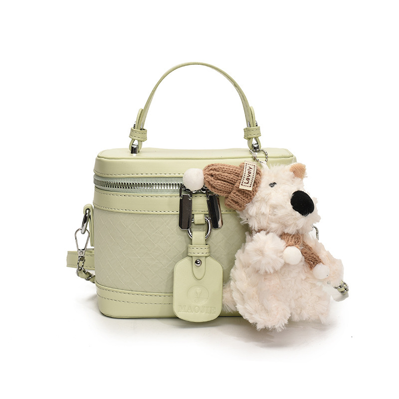 2025S Designer Women S Bag Solid Color Box New Woven Women S Stylish And Stylish Single Shoulder Bag High End Feel Hand Held Crossbody Bag