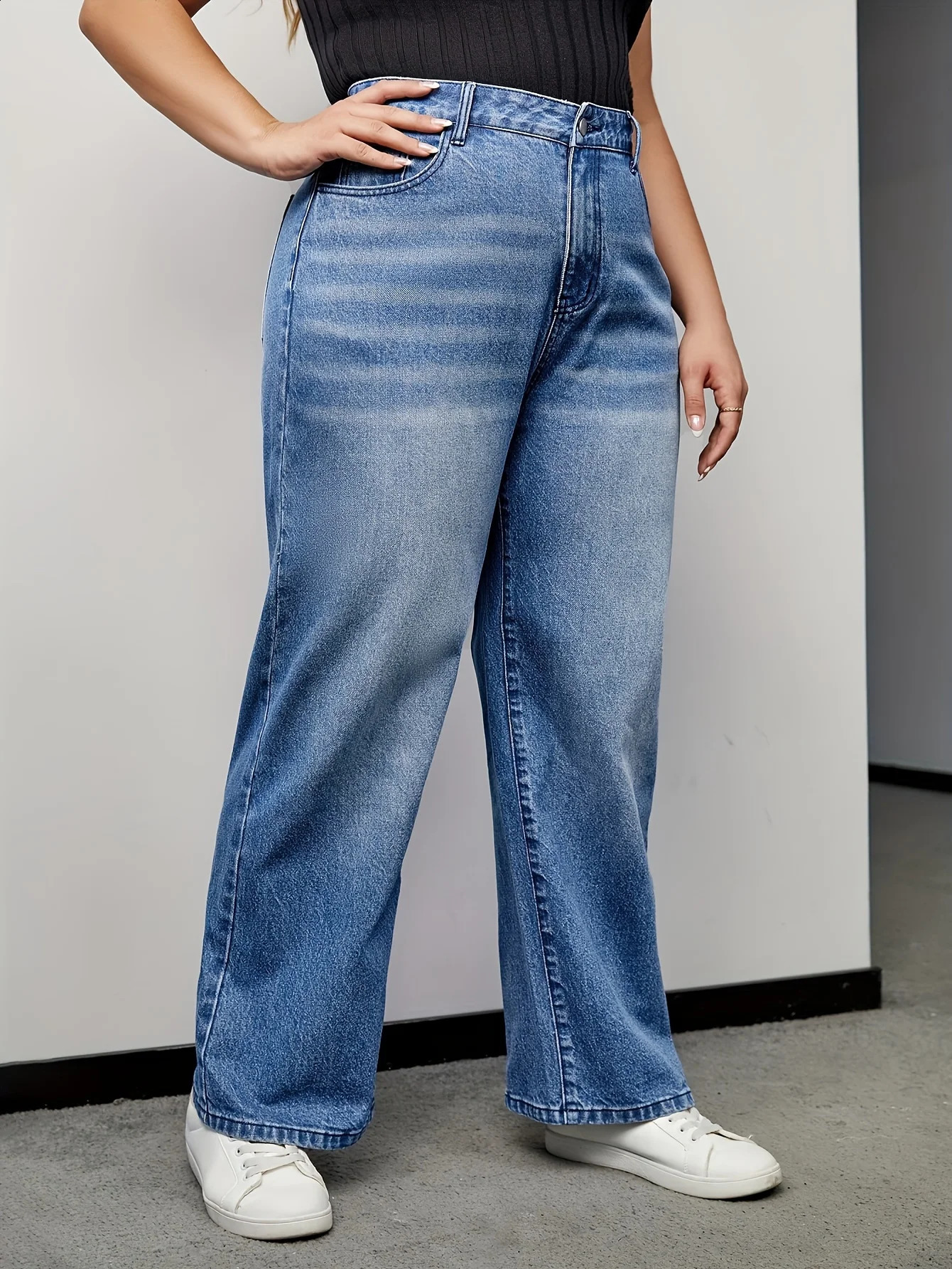 Womens loose plus size jeans 250410