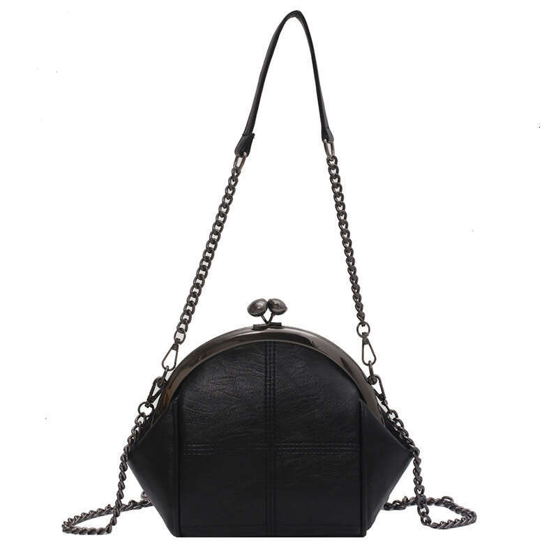 2022 New Fashion Single Shoulder Handheld Fresh and Sweet Crossbody Clip Mouth Women's Bag
