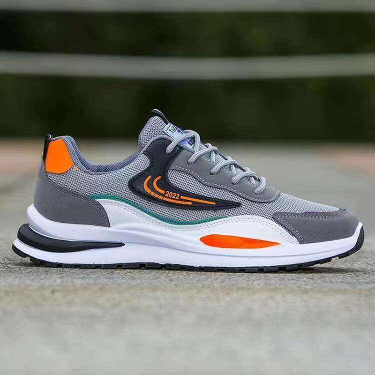 Men's shoes Designer Summer Sports Sneakers Mesh Breathable Shoes with Casual Toe Fashionable PVC Insole Running Winter Season
