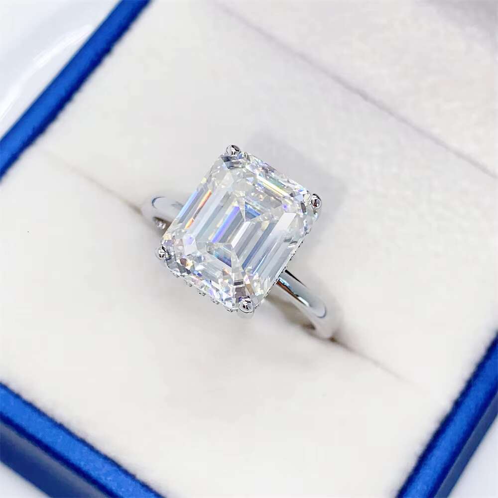2024 New Emerald Cut VVS Moissanite Engagement Rings Dropshipping 925 Silver Wedding Ring for Women