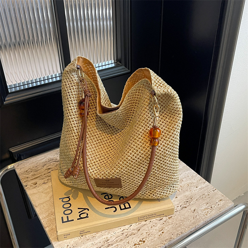 2025S Designer Women S Bag Summer Internet Celebrity Grass For Women New Vacation Beach Woven With Large Capacity Single Shoulder Tote Bag