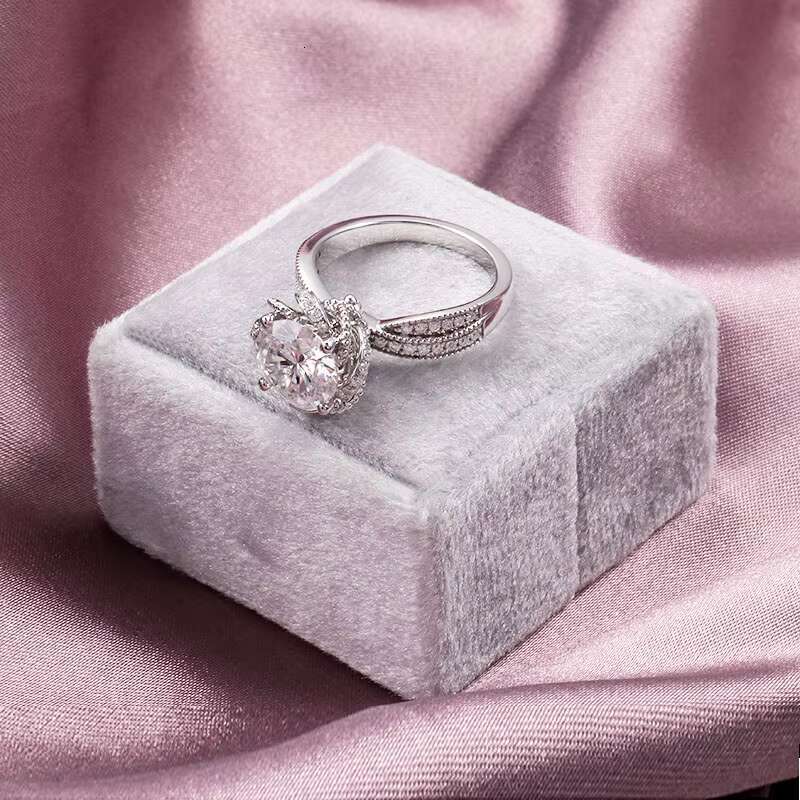 Factory Moissanite Womens Ring Iced Out Gold Plated Moissanite Ring Party Wedding Gold Engagement Ring Fine Jewelry Wholesale