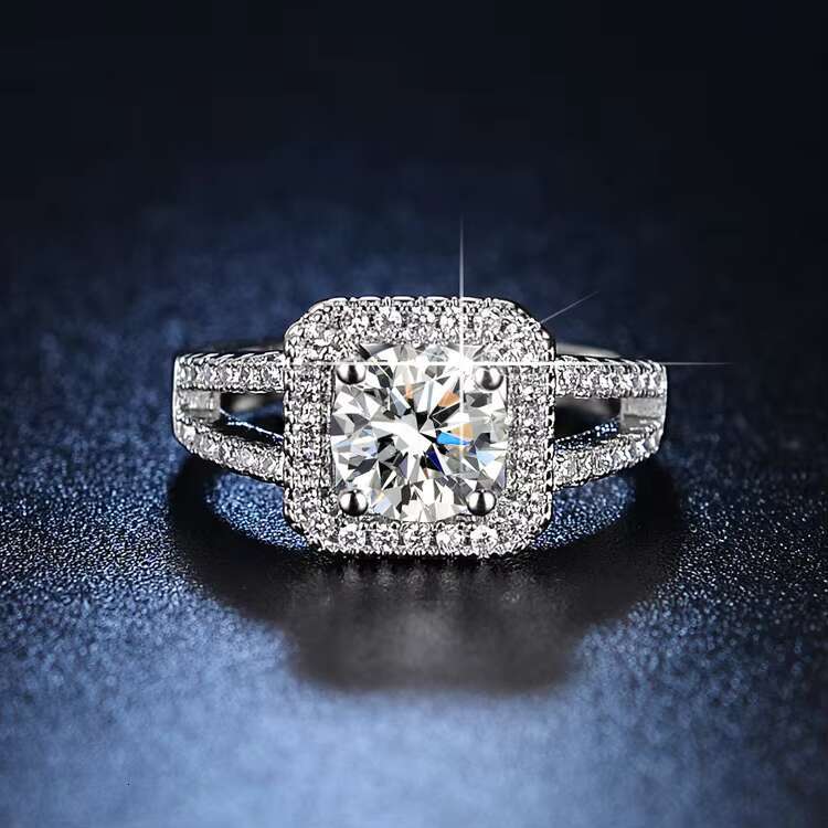 Classic Silver Opening Engagement Moissanite Zircon Ring 1 CT Diamond Wedding Band Rings for Women