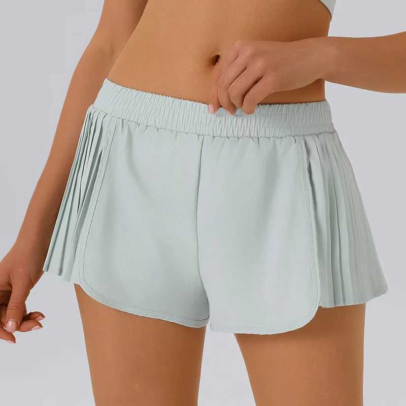 2015 Summer New Gym Running Shorts Casual Quick drying Sports Shorts Female Cyclists Bicycle Shorts Sports Yoga Shorts Y250412