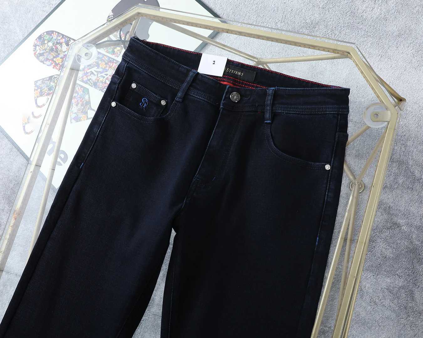 BLLIYOSS Jeans Men FW New comfortable casual elastic High-Quality size30-42 Straight long pants Quality Hardware Eagle Head M251113