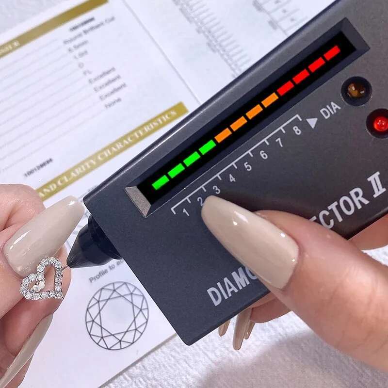 GRA Brilliant Wedding Moissanite Diamond Heart Stud Earrings for Women 925 Sterling Silver Luxury Gifts For Girls Fine Jewelry